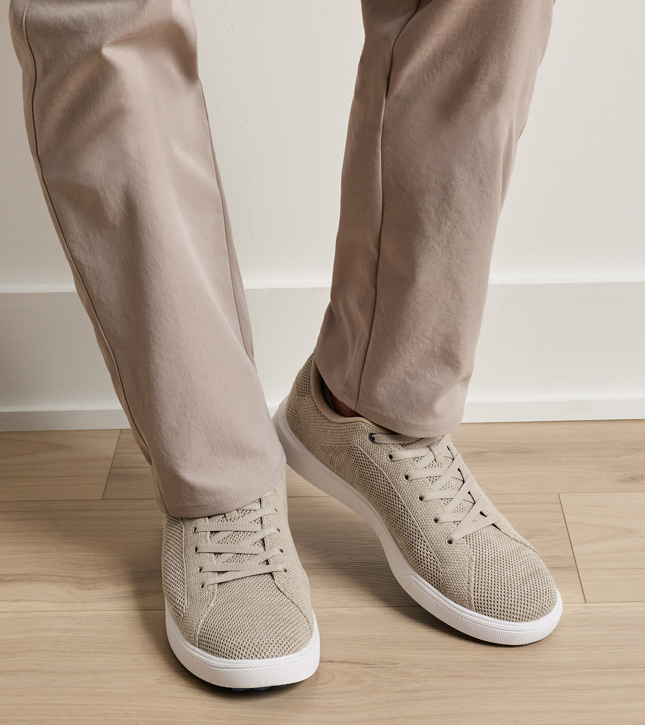 Drift Hybrid Course Shoe in Stone 2 Drift Hybrid Course Shoe in Stone